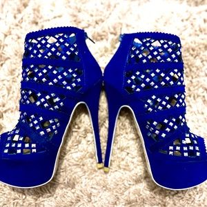 Sexy blue heels ankle bootie. No box, no tag and never worn.